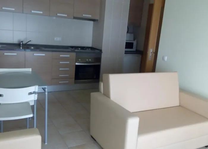 Alto Dos Navegantes * Armação de Pêra