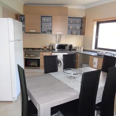 Alto Dos Navegantes Armação de Pêra