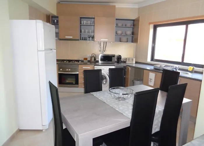 Alto Dos Navegantes Armação de Pêra